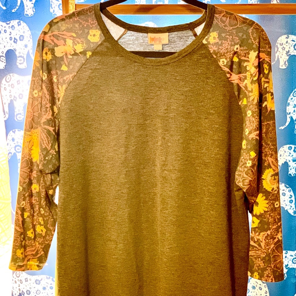 Lularoe 2xl Randi Shirt in Grey
